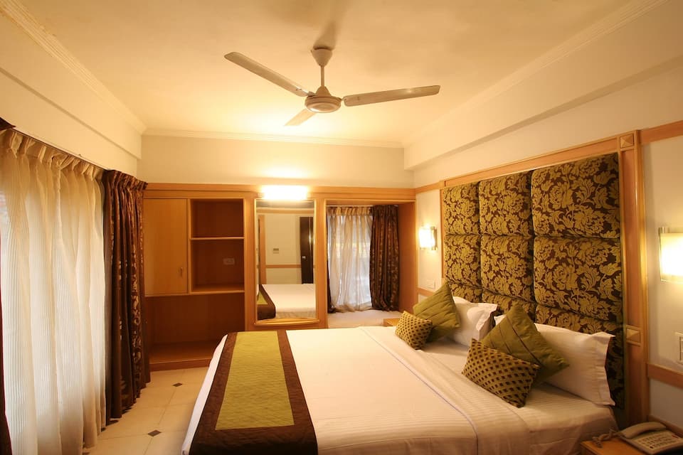 Deluxe Room 1